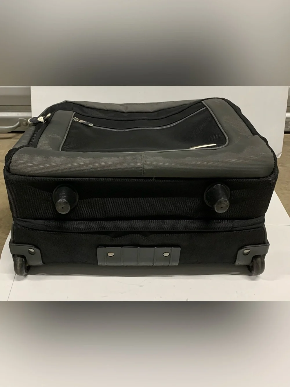 Men's Black and Olive Laptop Briefcase